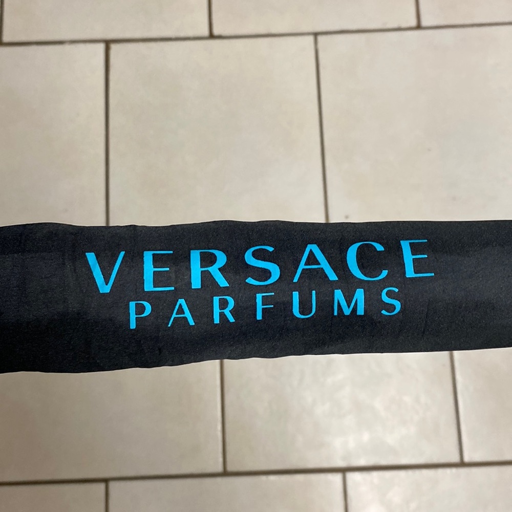 Versace umbrella - Picture 1 of 4